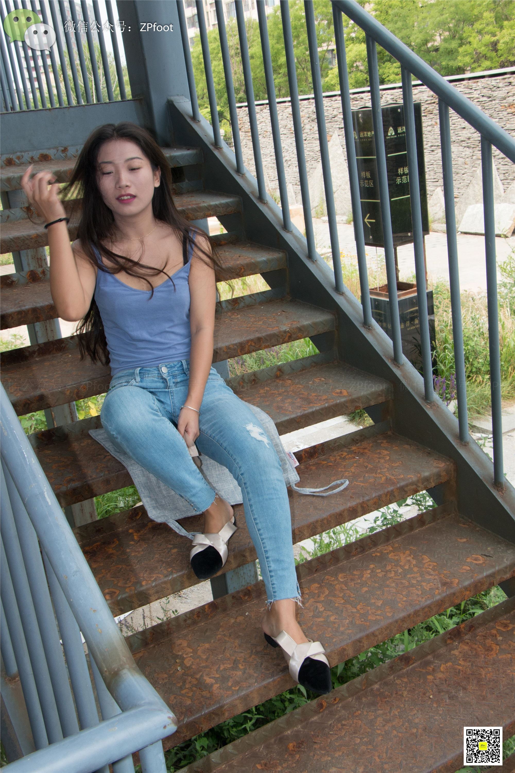 LSS山茶摄影 NO.010 芍药的短丝裸足